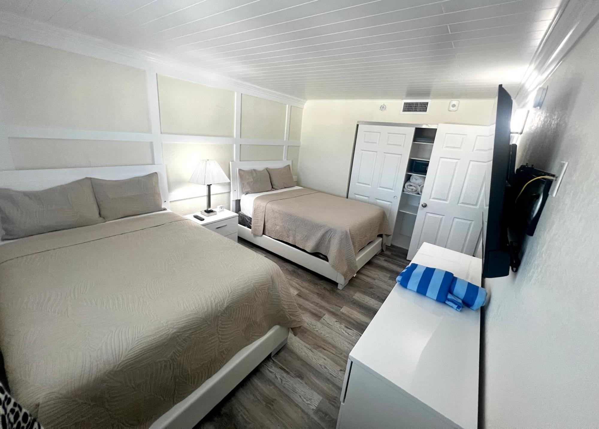 Lani Kai Island Resort (Adults Only) Форт-Маєрс-Біч Екстер'єр фото